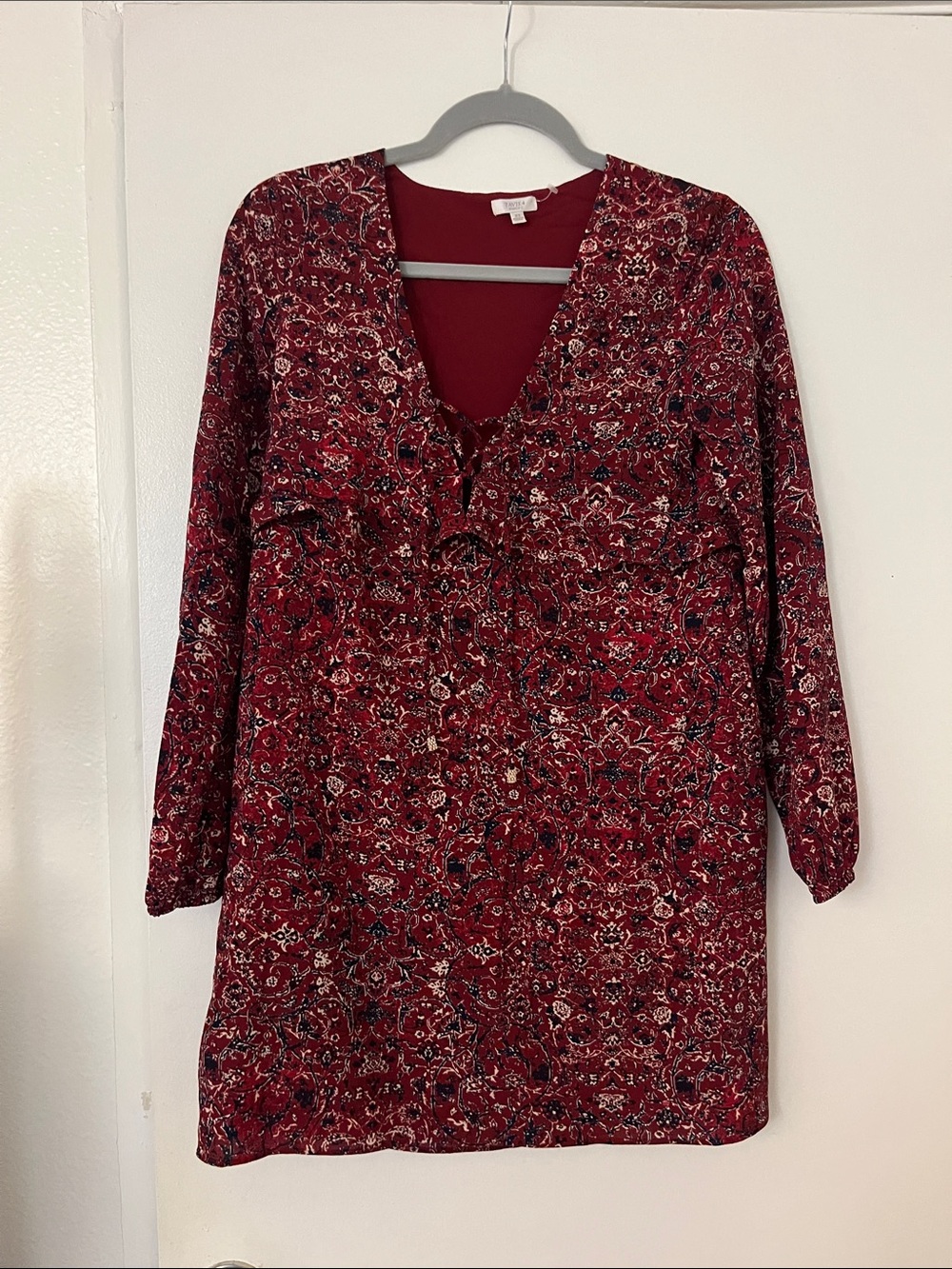 Tavik Women's Red Floral Long-Sleeve Shift Dress